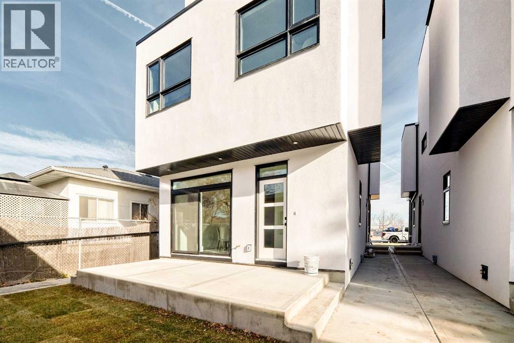 Single Family House for Sale in B Moncton Road NE Winston Heights/Mountview Calgary 