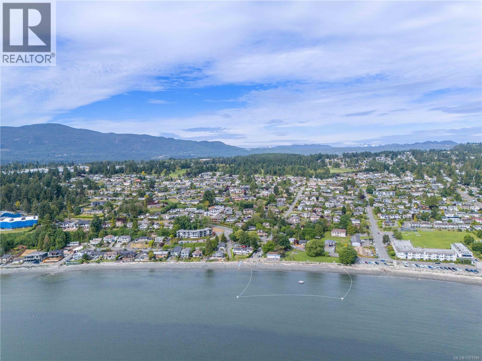 213 2815 Departure Bay Rd, Nanaimo