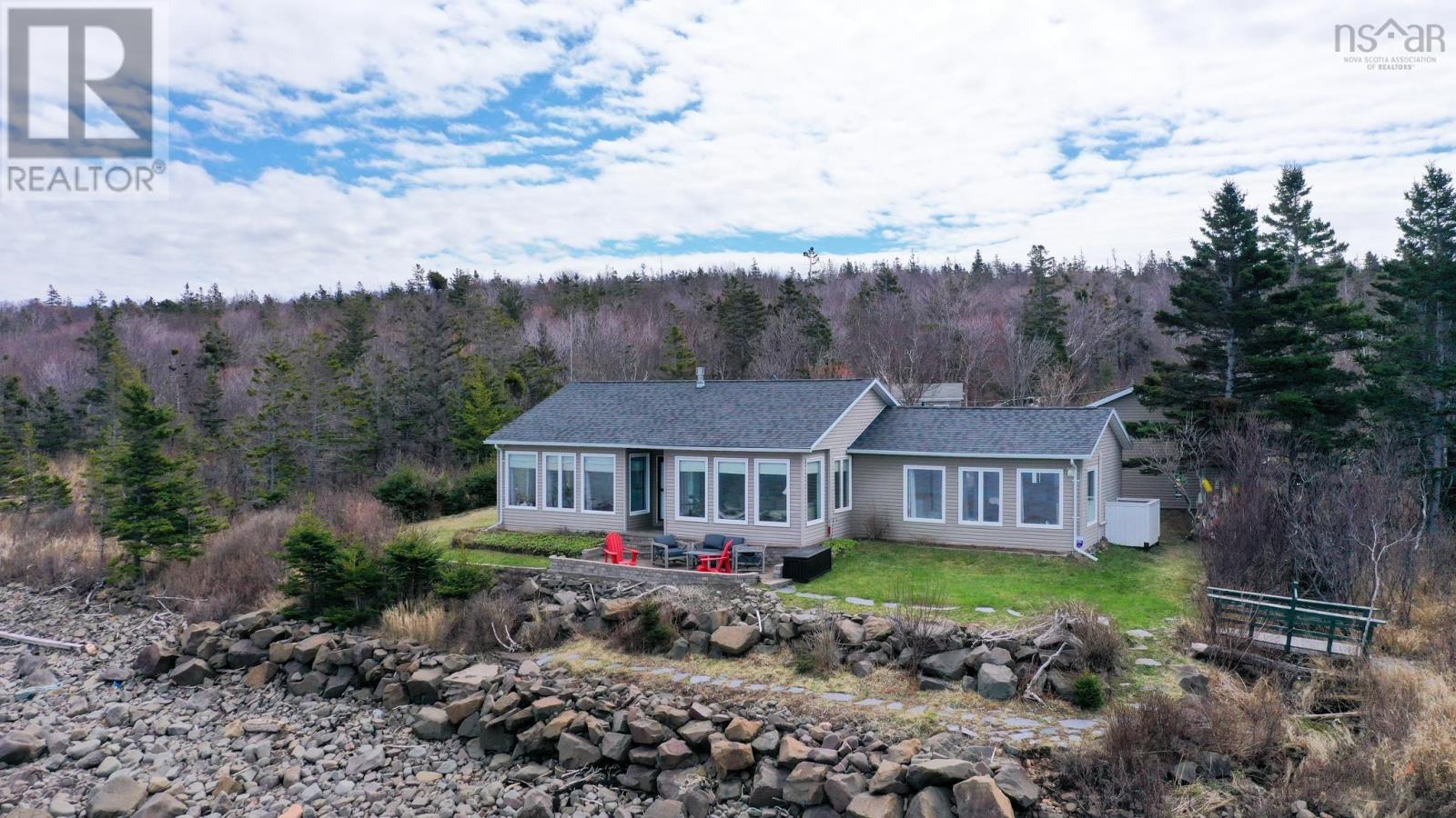 Property 34 of 40 of 59 Sunset Avenue