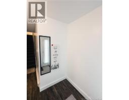 135 Waterloo Street, photo 4