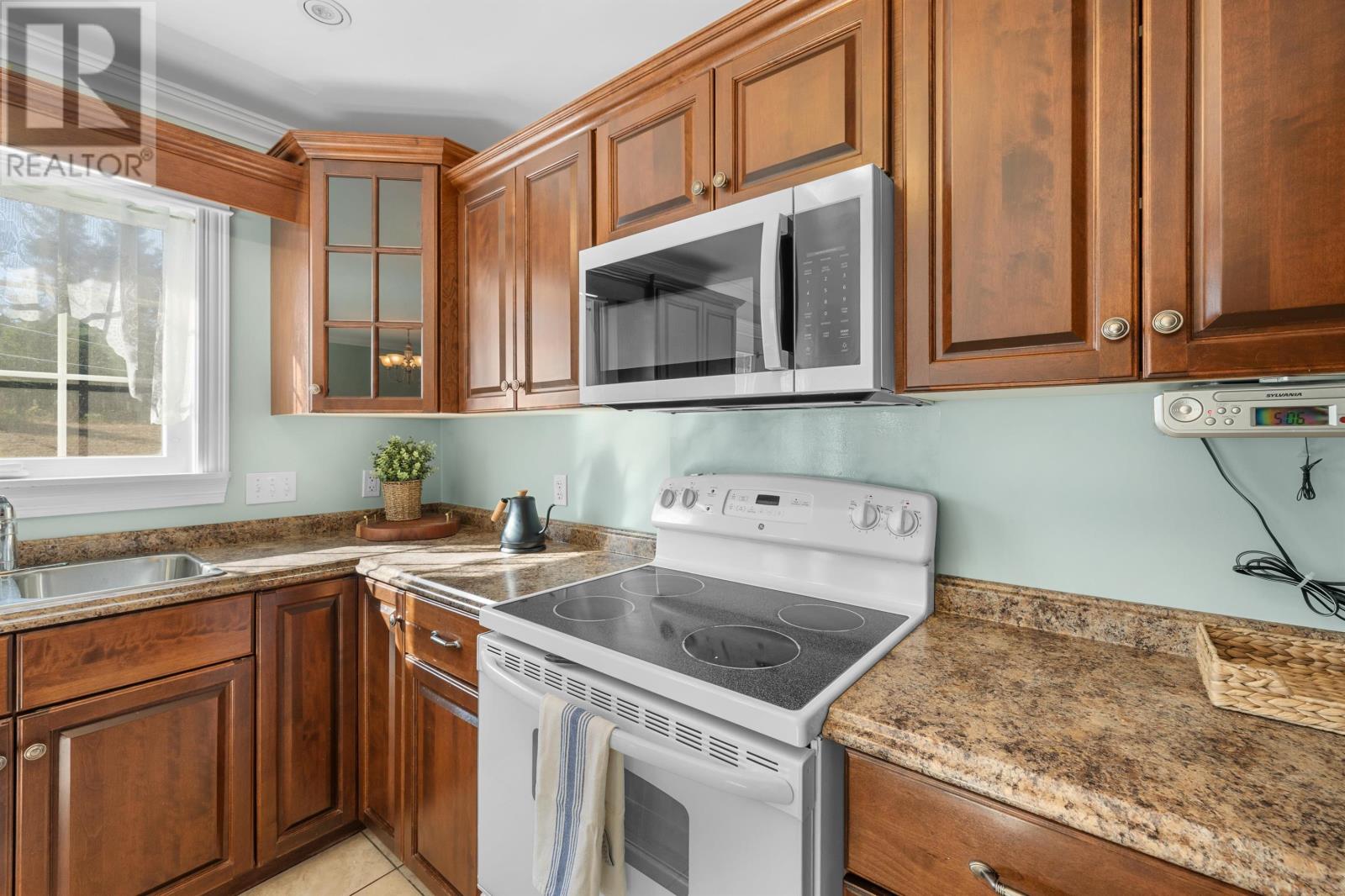 Single Family House for Sale in  Barbour Circle Sherwood 