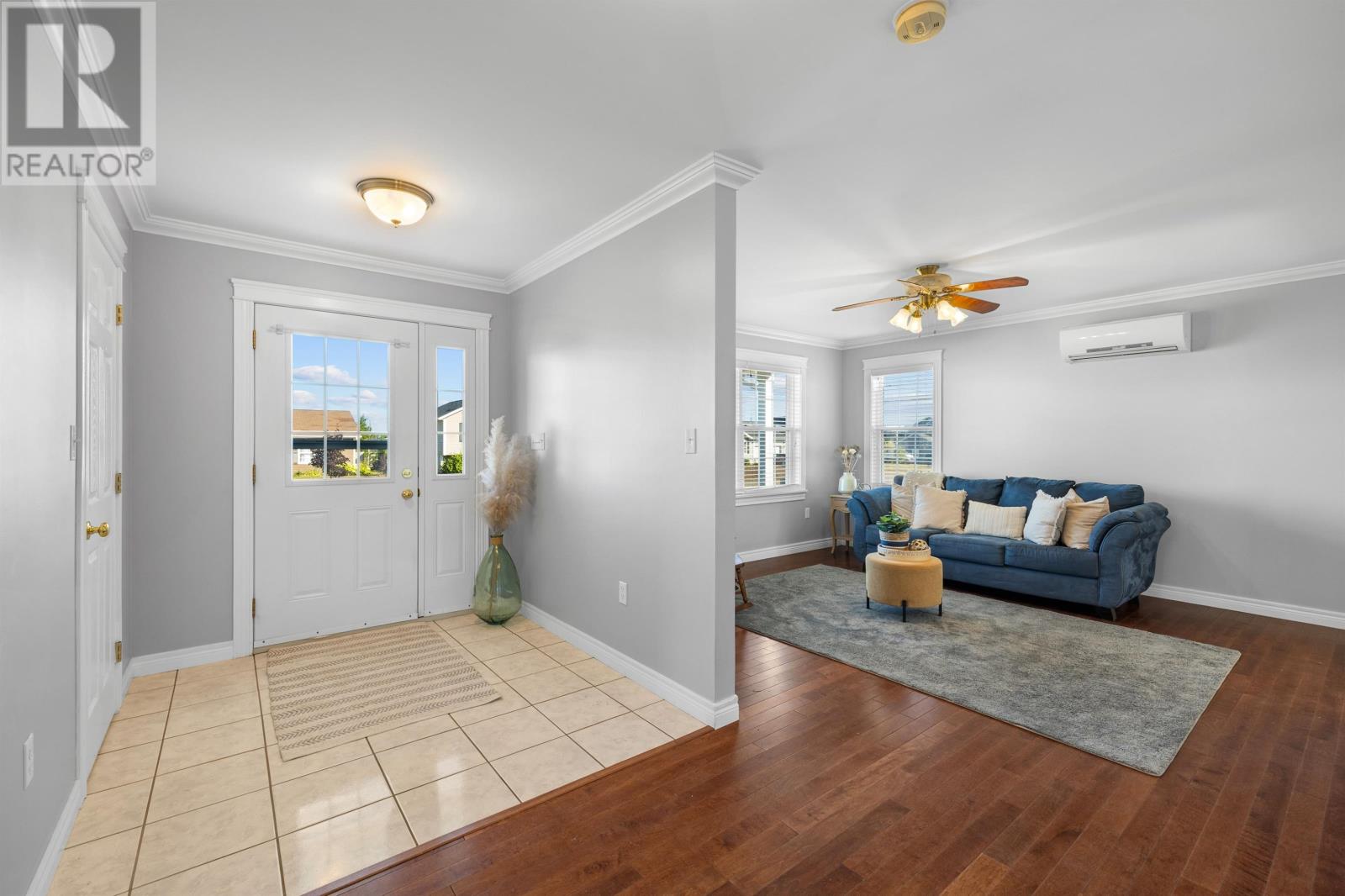 Single Family House for Sale in  Barbour Circle Sherwood 