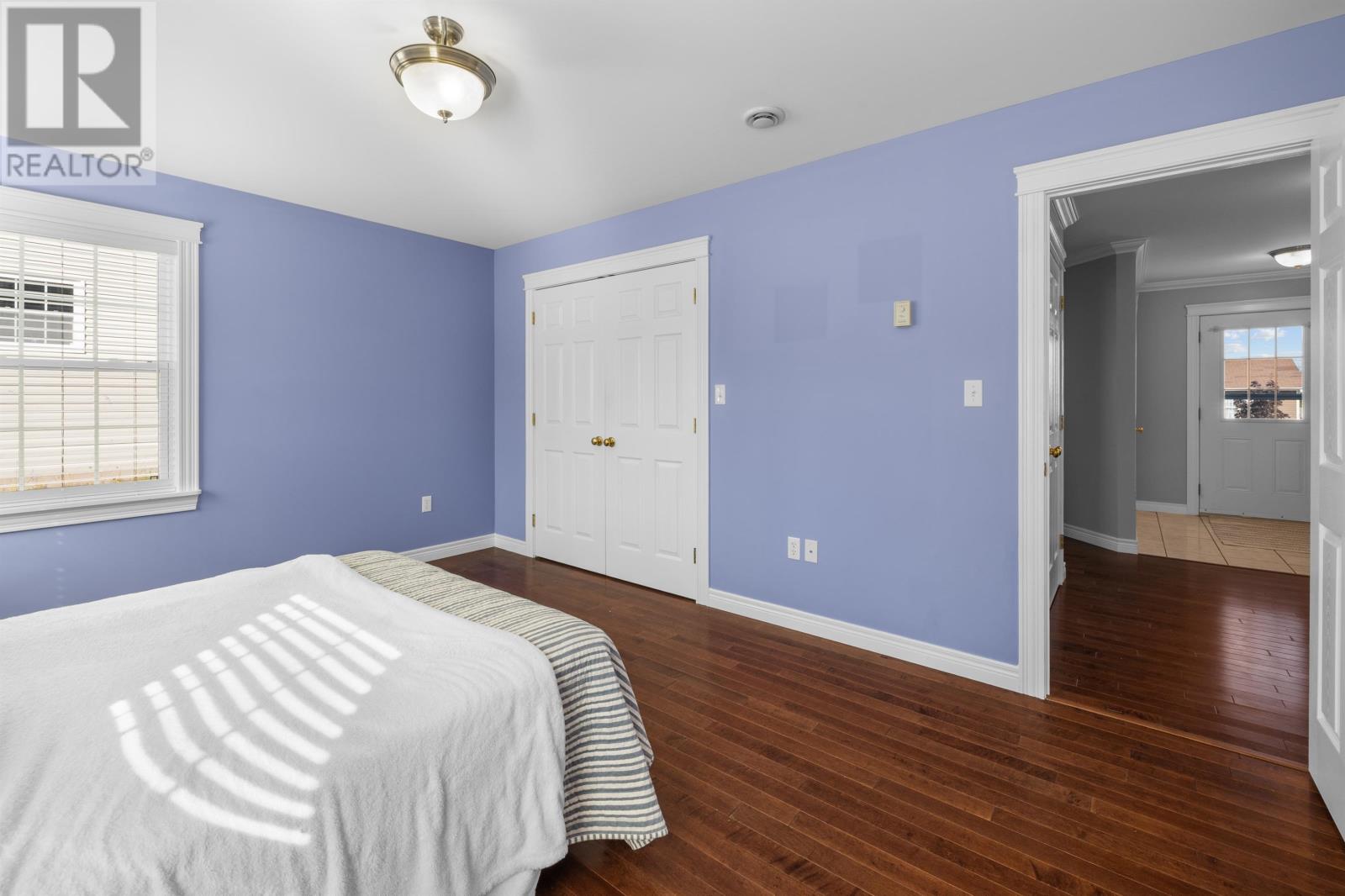 Single Family House for Sale in  Barbour Circle Sherwood 