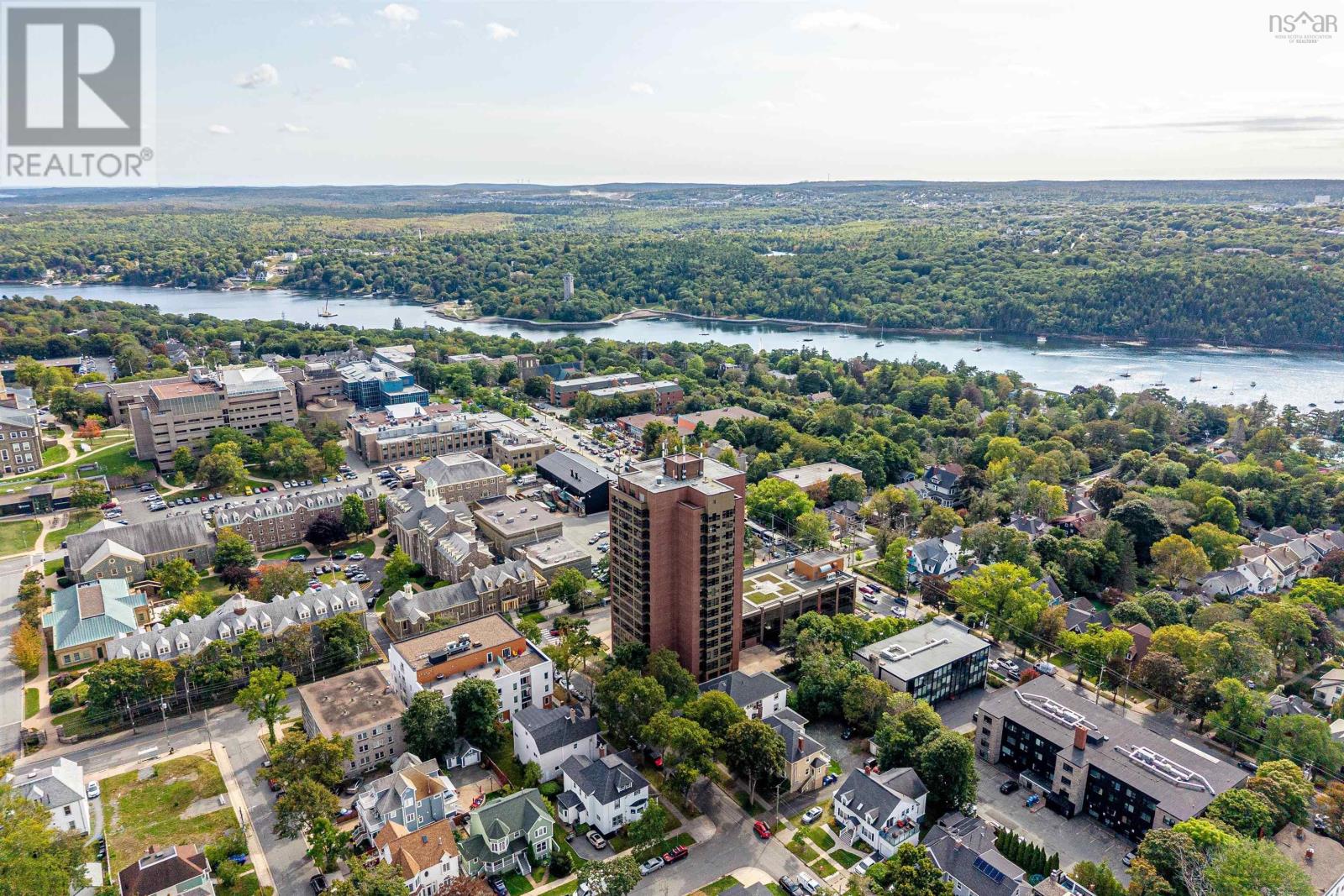 Property 35 of 36 of 1101 6369 Coburg Road