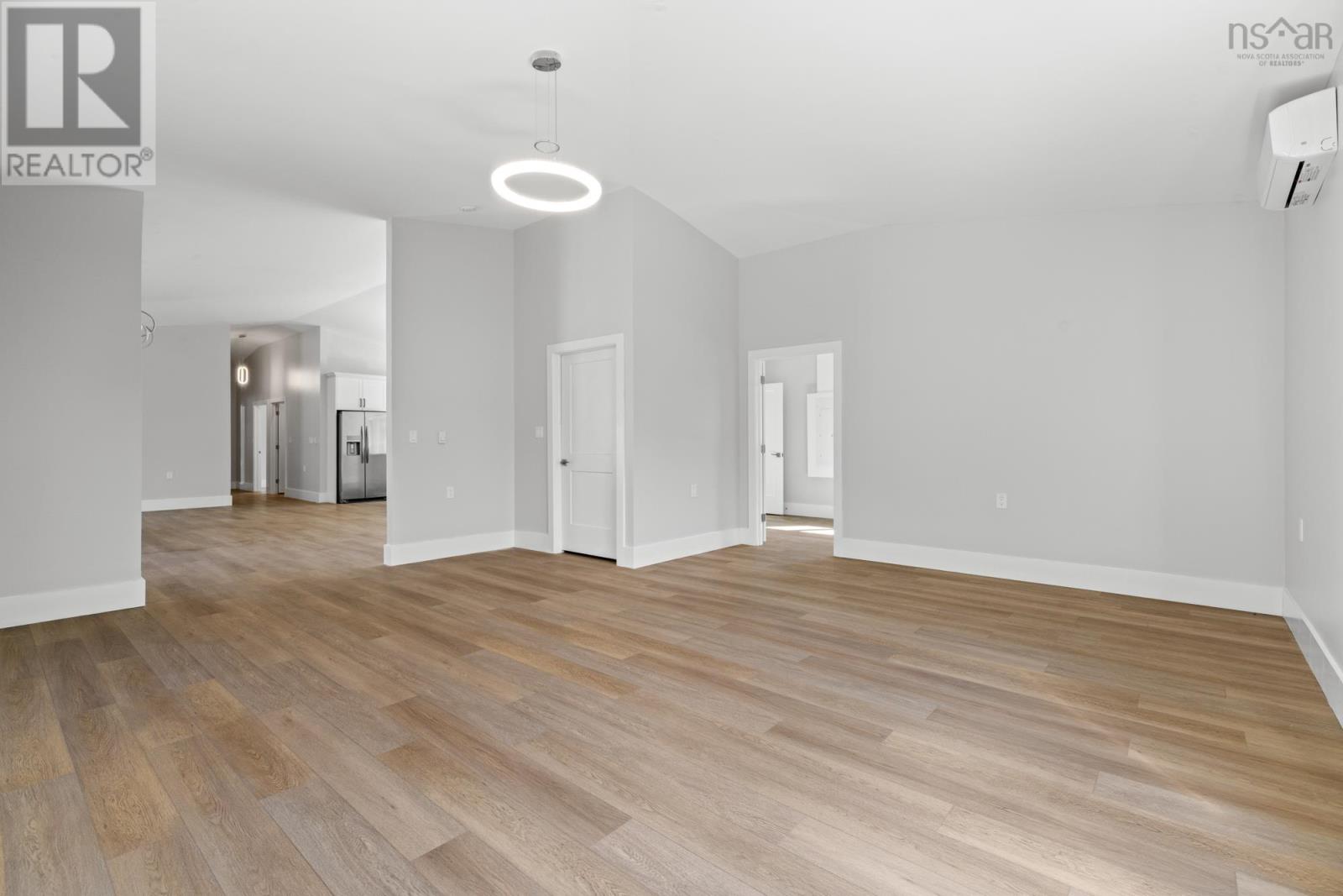 Property 26 of 46 of 114 Brookside Drive