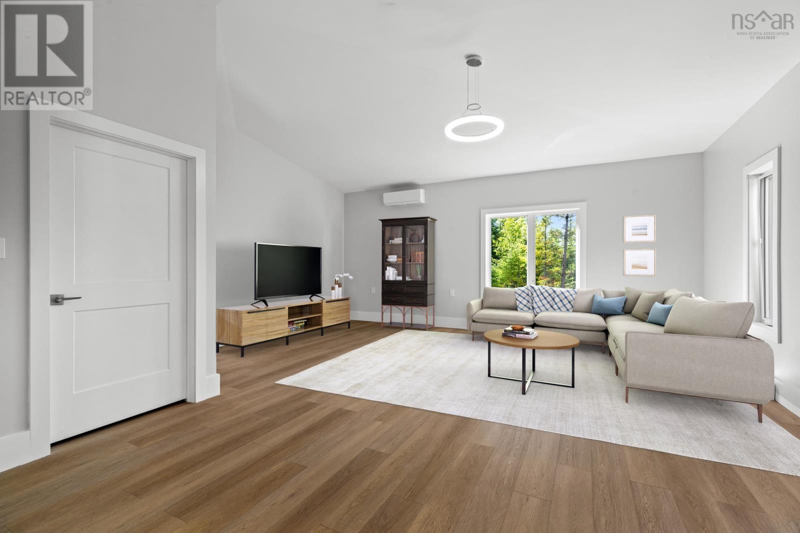 Property 24 of 46 of 114 Brookside Drive