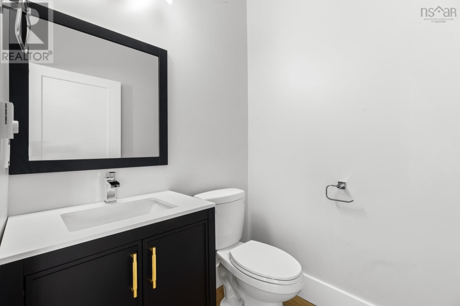 Property 41 of 46 of 114 Brookside Drive