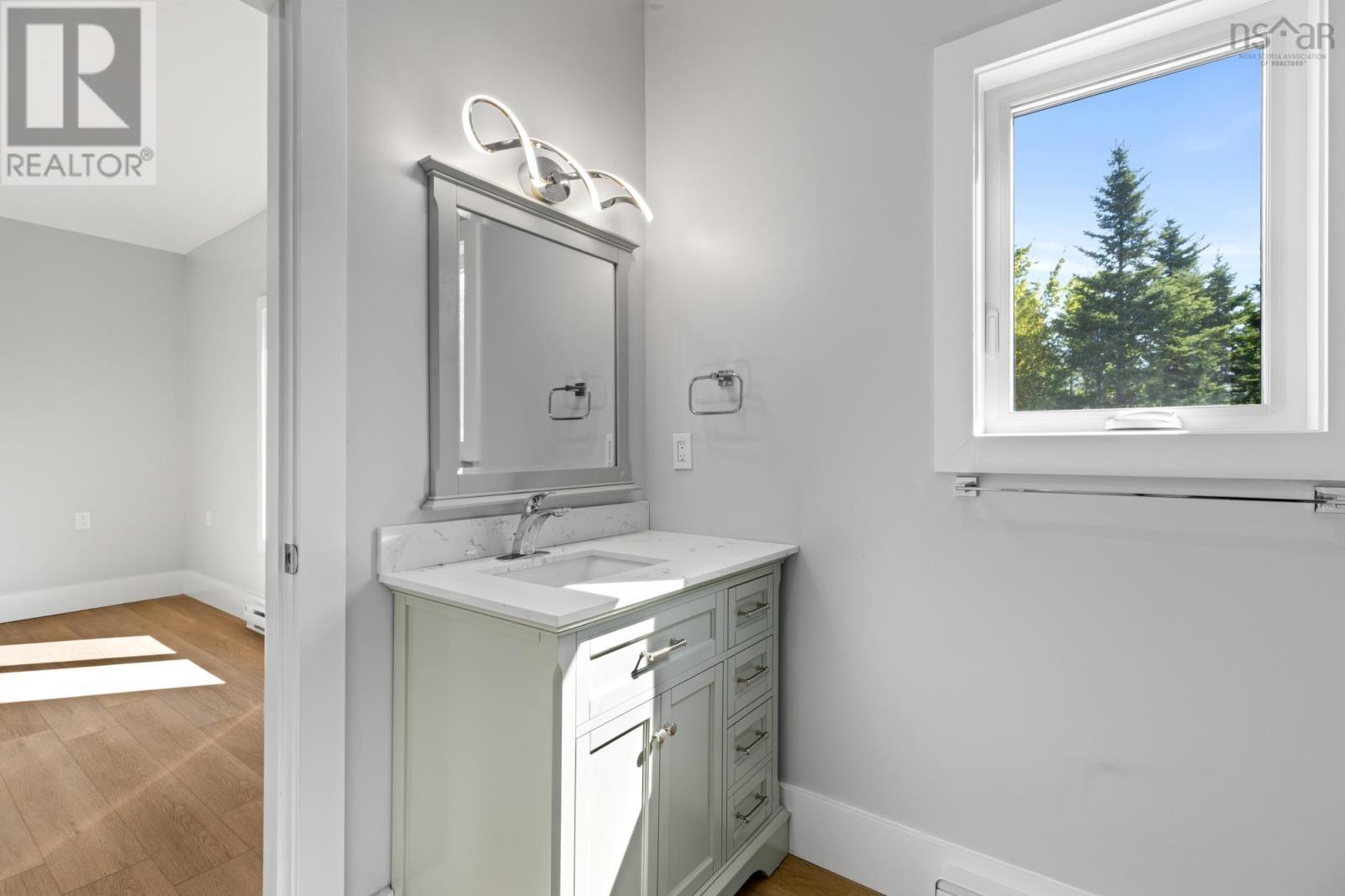 Property 37 of 46 of 114 Brookside Drive