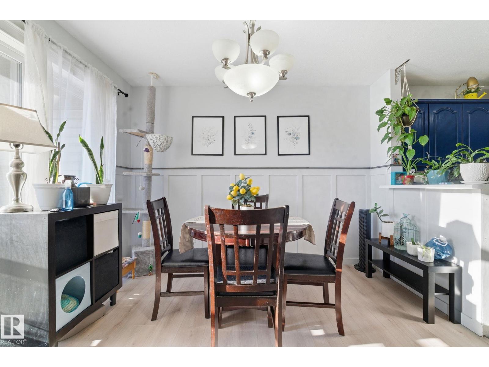 #62 2505 42 ST NW, Edmonton