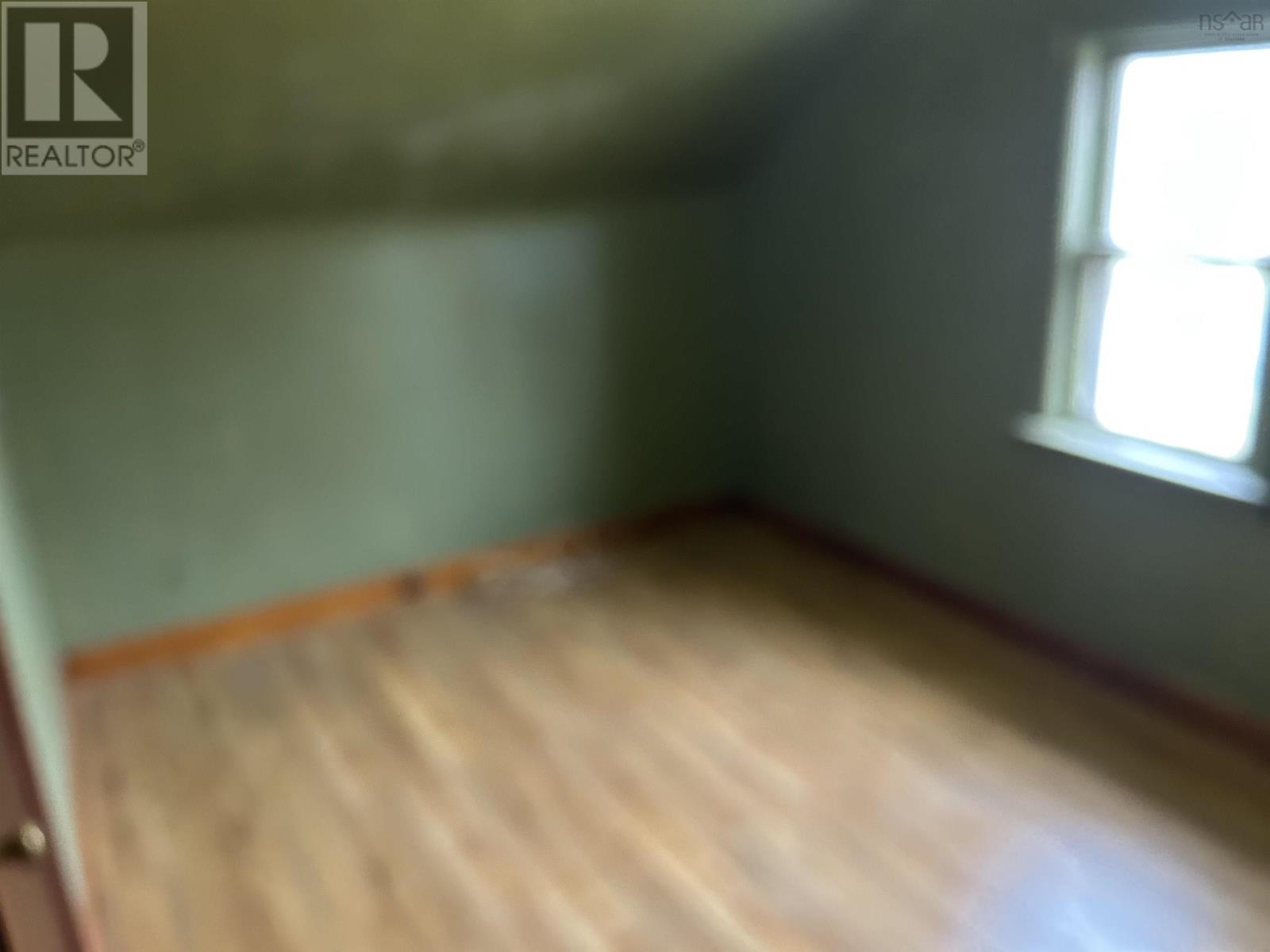 Property 14 of 24 of 307 Cabot Street