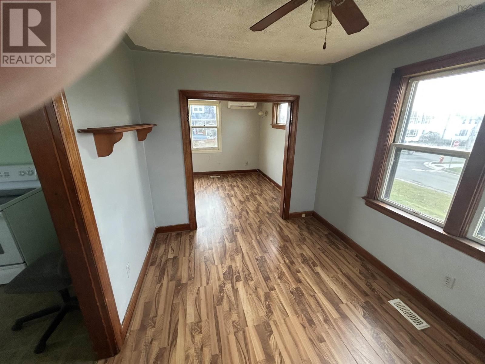 Property 7 of 24 of 307 Cabot Street