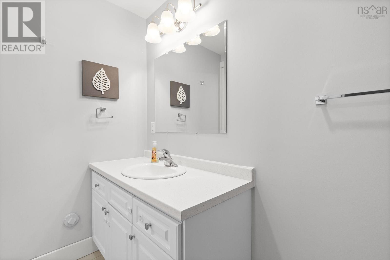 Property 23 of 48 of 15/59 John Murray Drive