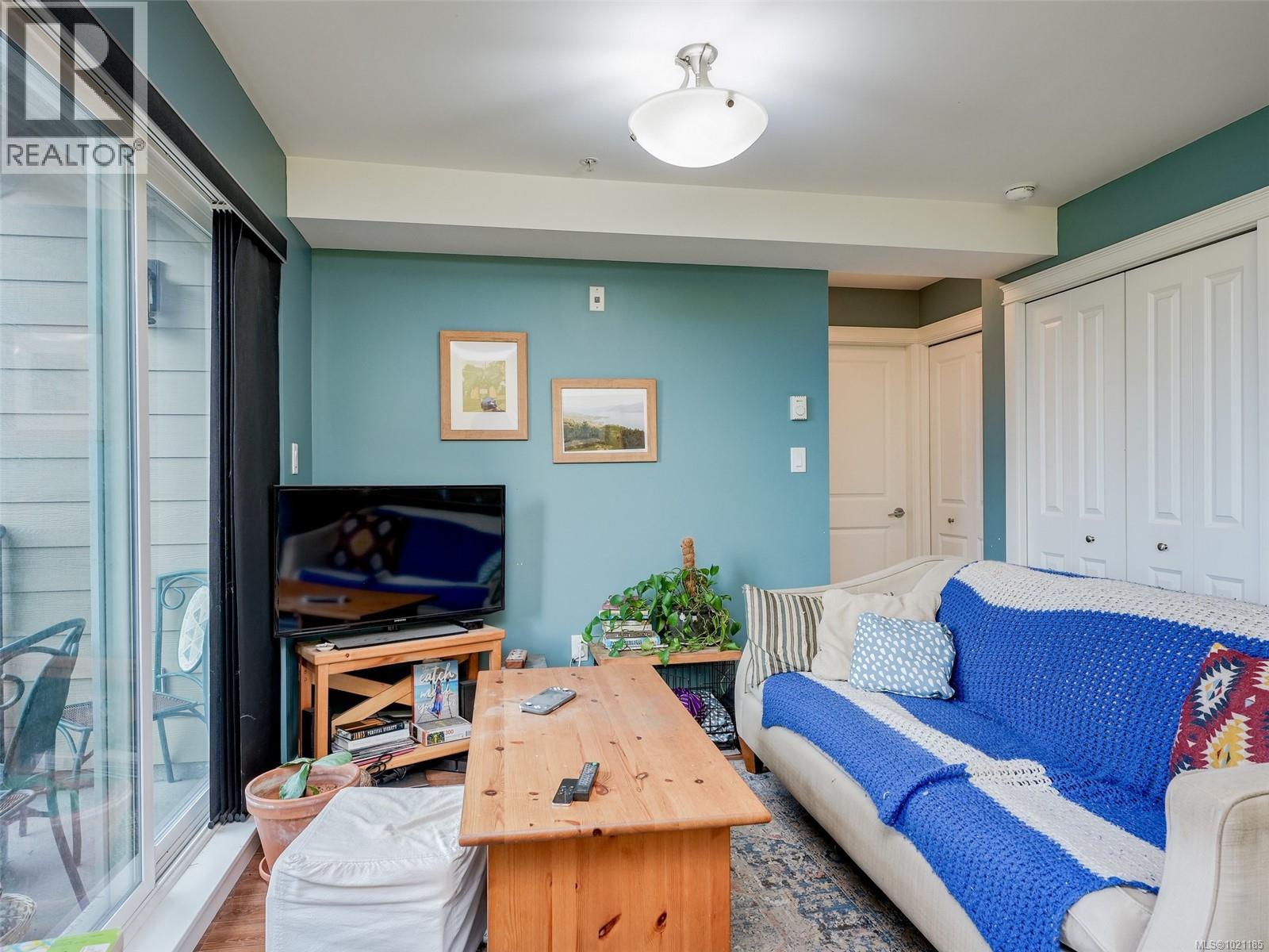  1405 Esquimalt Street, Esquimalt