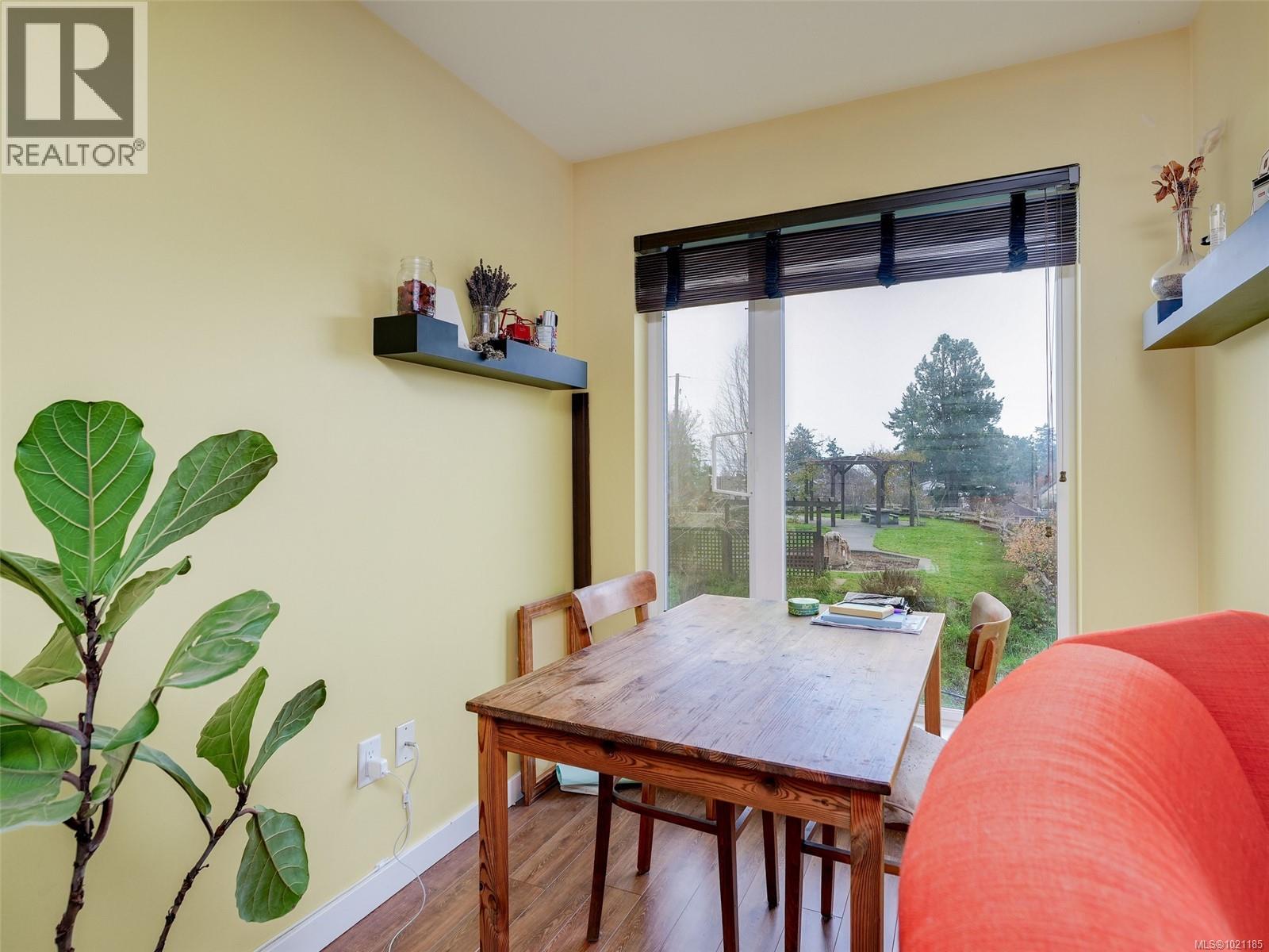  1405 Esquimalt Street, Esquimalt