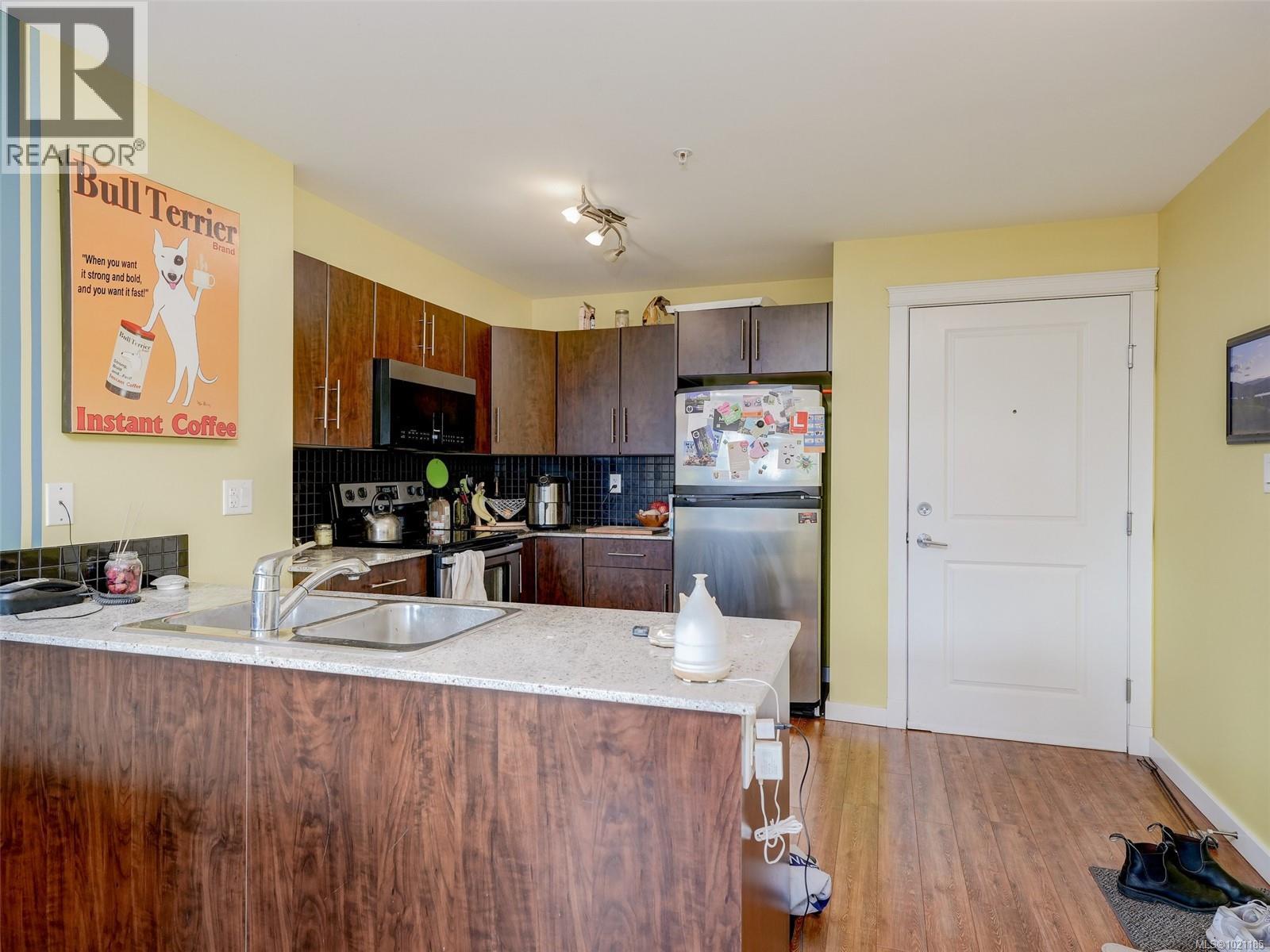  1405 Esquimalt Street, Esquimalt