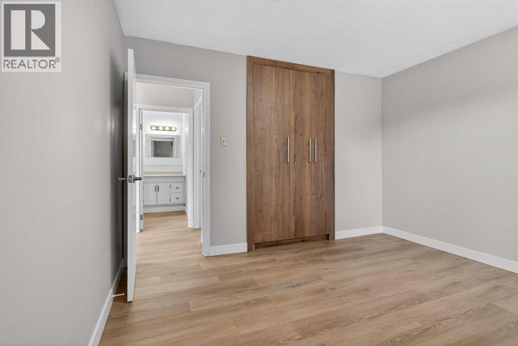 Single Family House Bungalow for Sale in  Centre Street NW Thorncliffe Calgary 