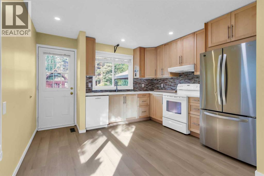 Single Family House Bungalow for Sale in  Bracewood Rise SW Braeside Calgary 