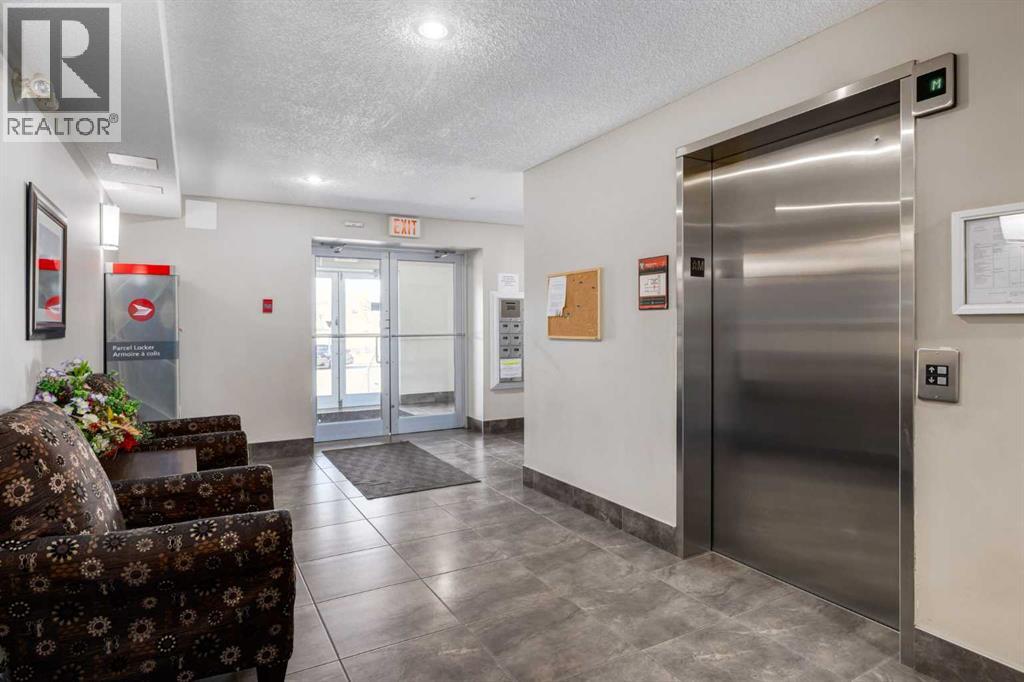 Single Family House for Sale in   Shawville Way SE Shawnessy Calgary 