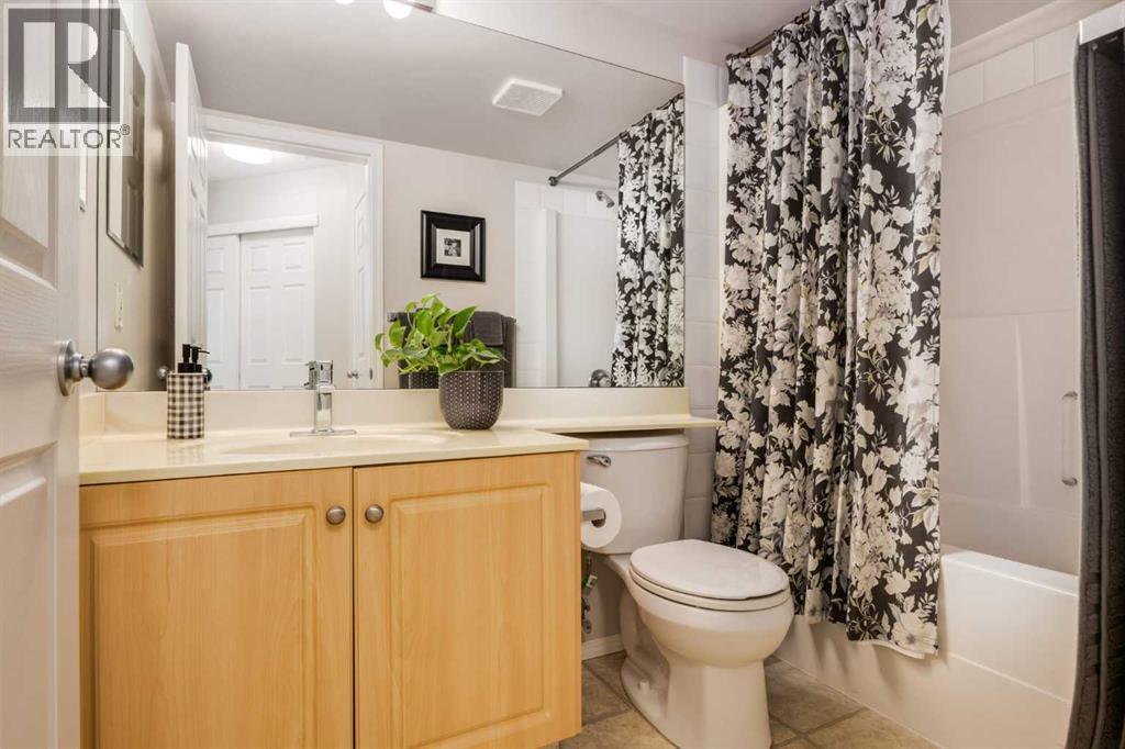 Single Family House for Sale in   Shawville Way SE Shawnessy Calgary 