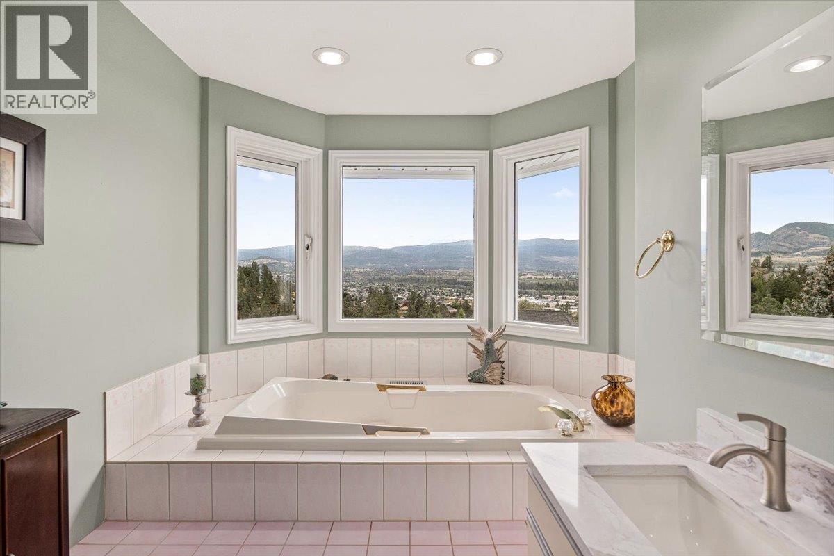  761 Siwash Court, Kelowna