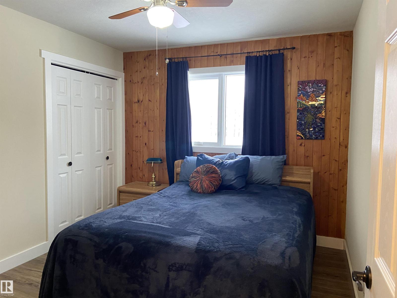 222082 Township Road 682 - 11