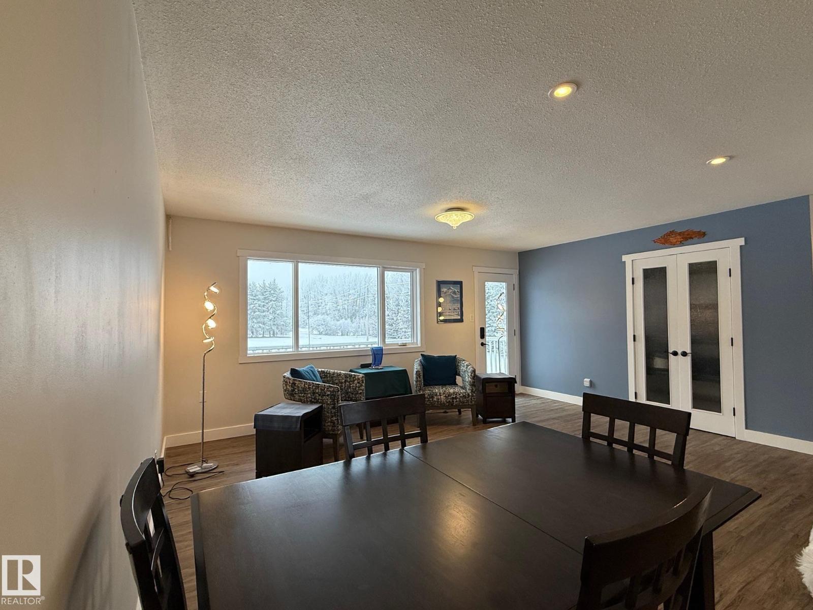 222082 Township Road 682 - 23