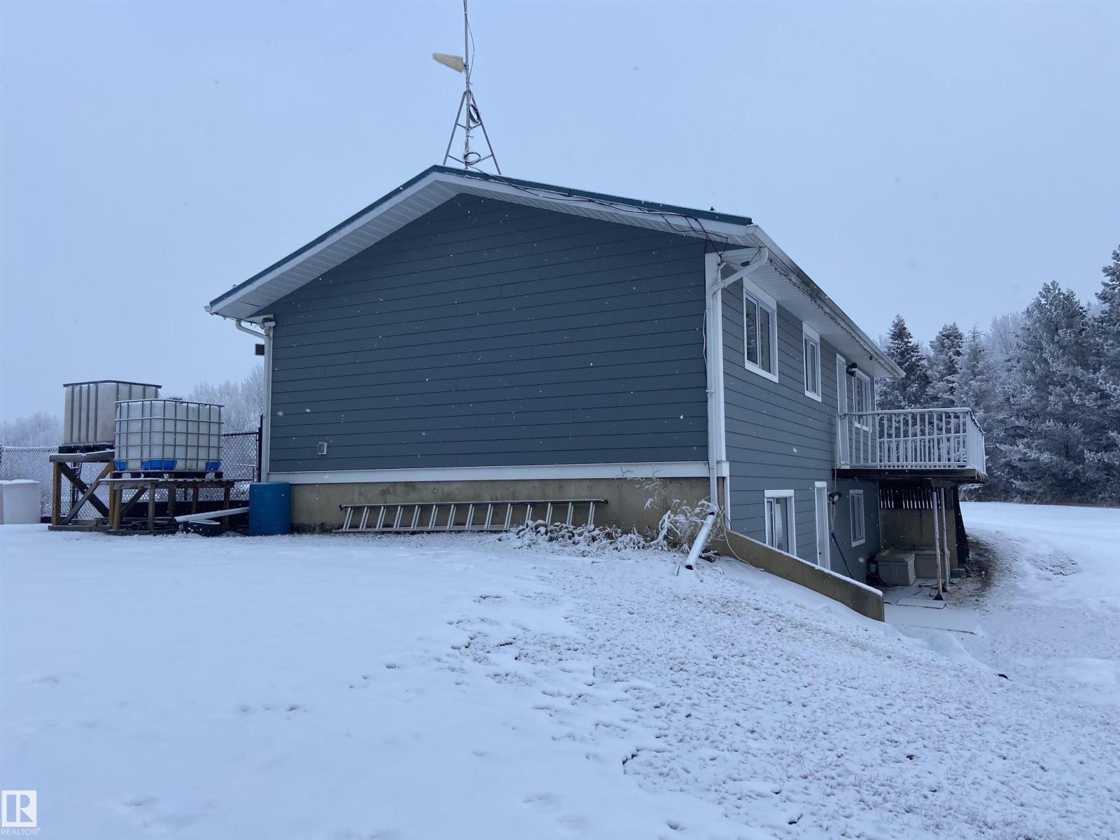 222082 Township Road 682 - 3