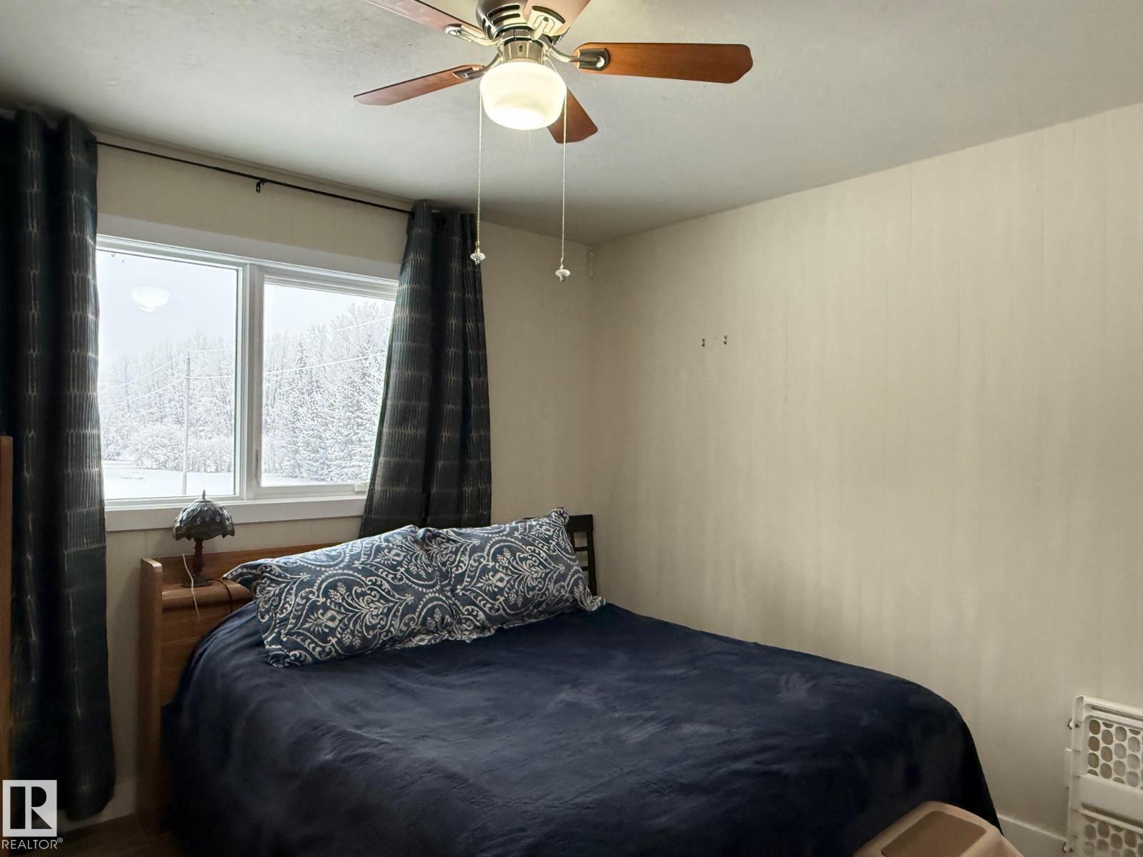 222082 Township Road 682 - 32