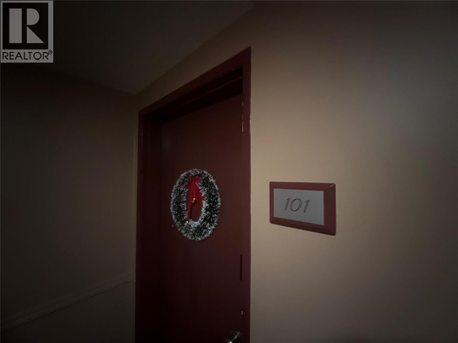 112 17TH  S Avenue Unit# 101, Cranbrook