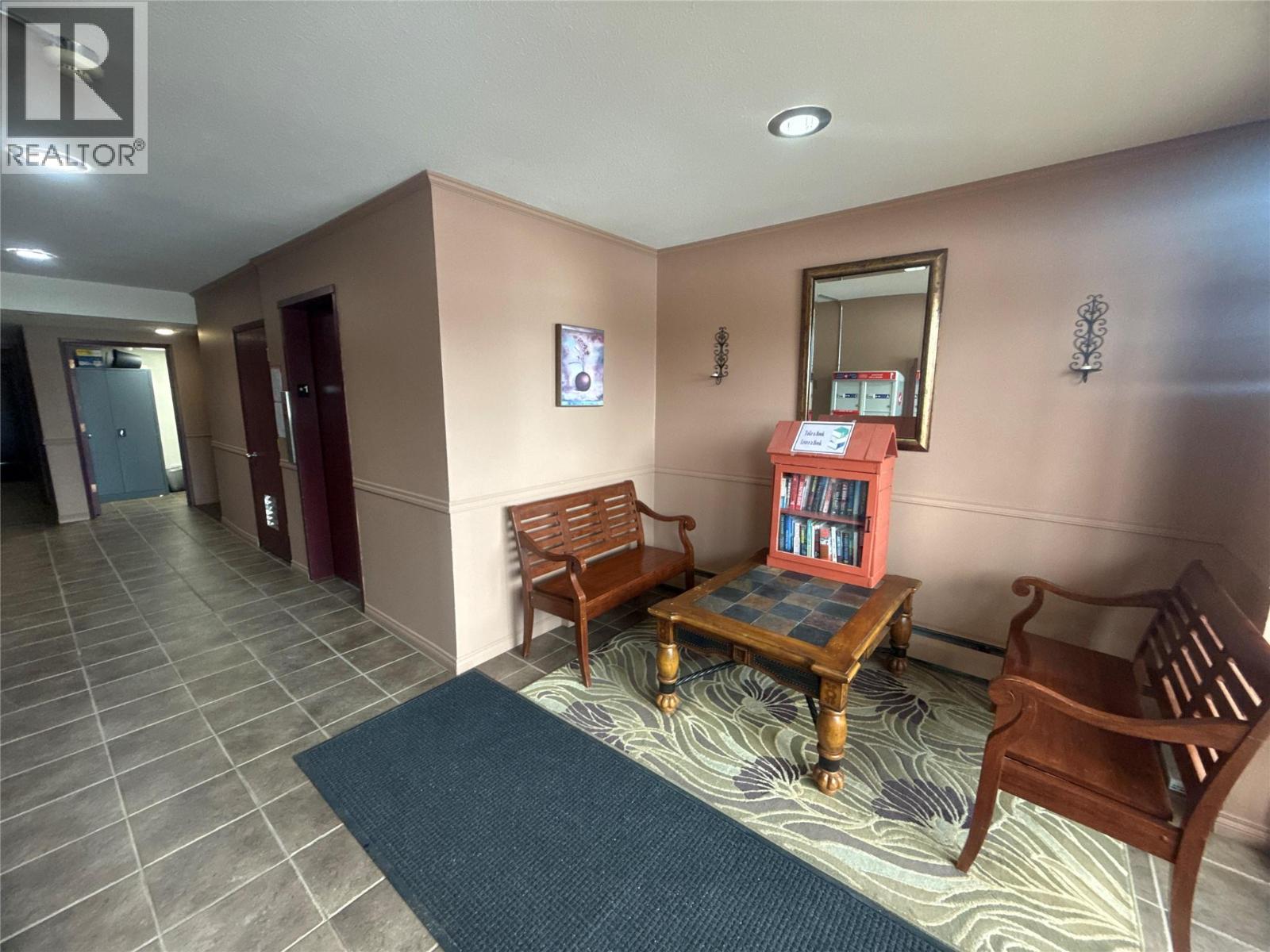 112 17TH  S Avenue Unit# 101, Cranbrook