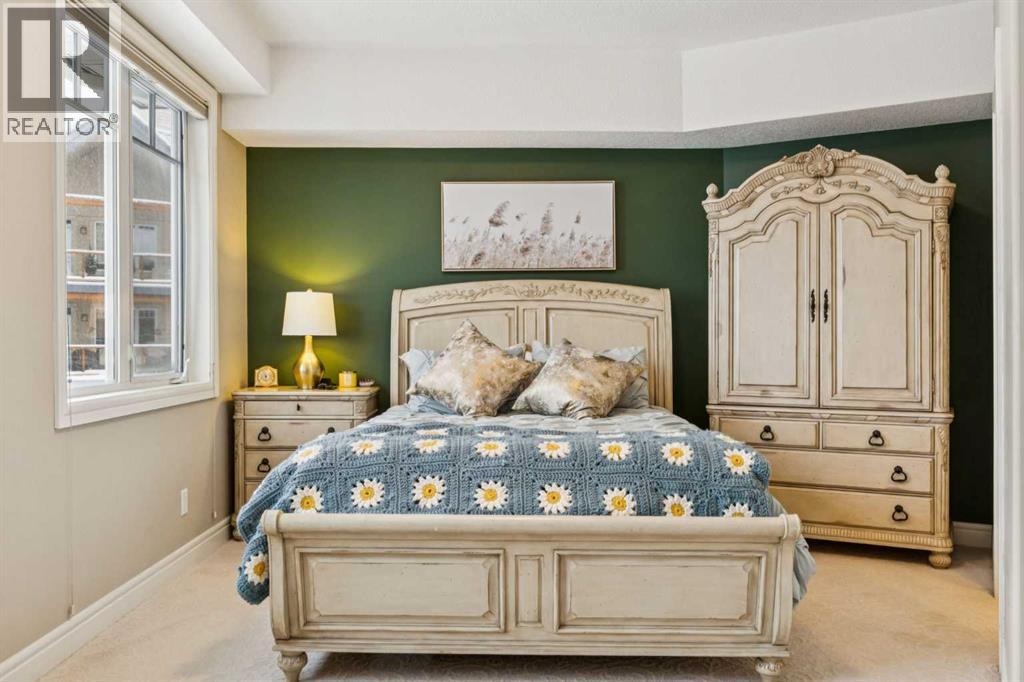 Single Family House for Sale in   Fish Creek Boulevard SW Evergreen Calgary 