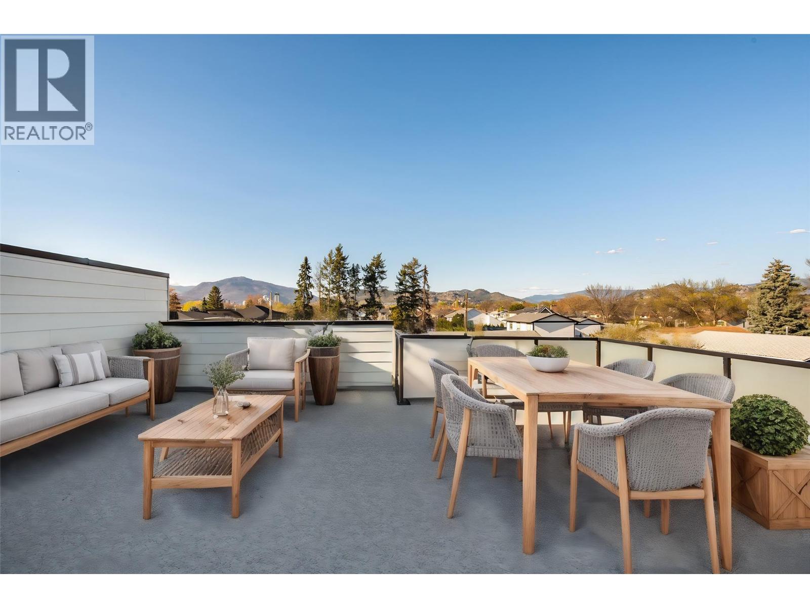  857 Kinnear Court, Kelowna