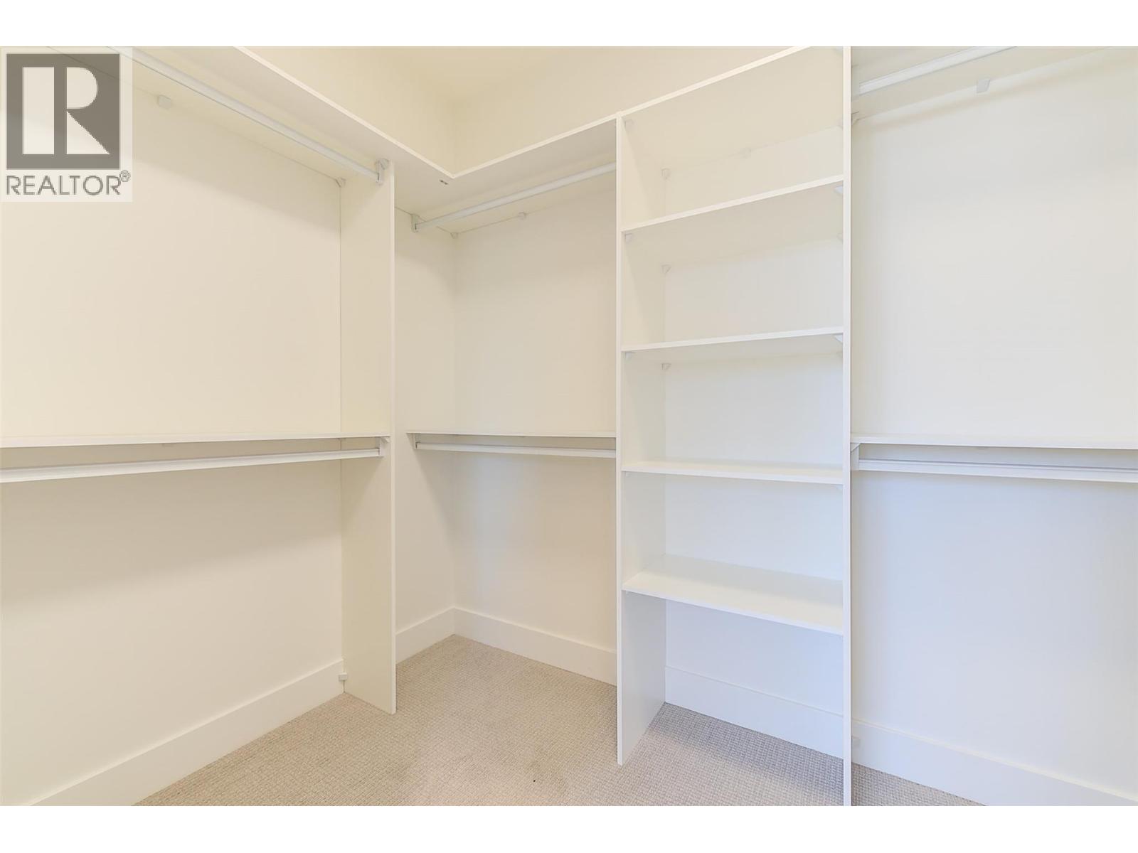  857 Kinnear Court, Kelowna