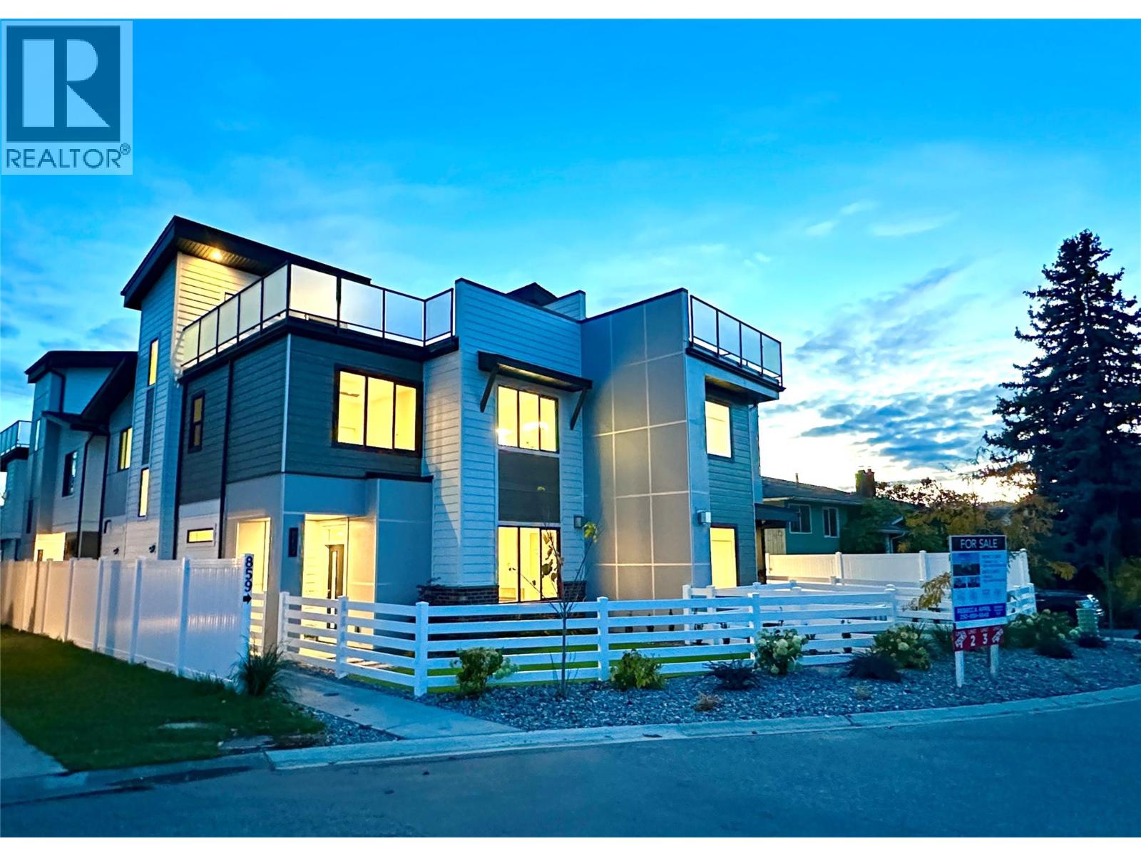  857 Kinnear Court, Kelowna