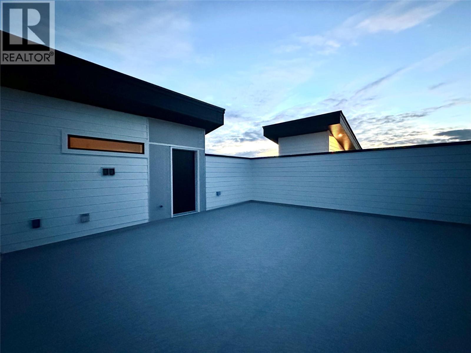  857 Kinnear Court, Kelowna