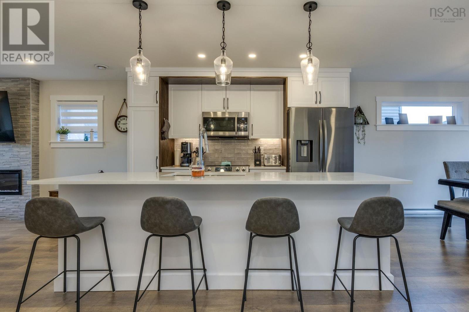 Property 11 of 50 of 39 Sam Crescent