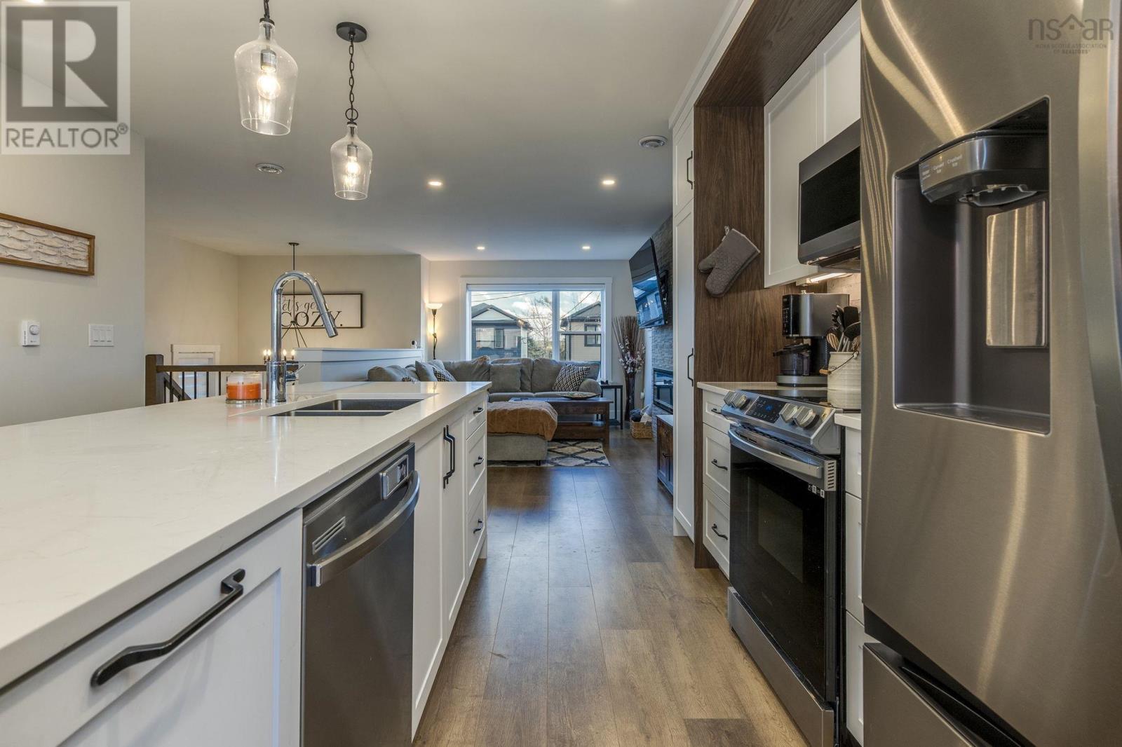 Property 13 of 50 of 39 Sam Crescent