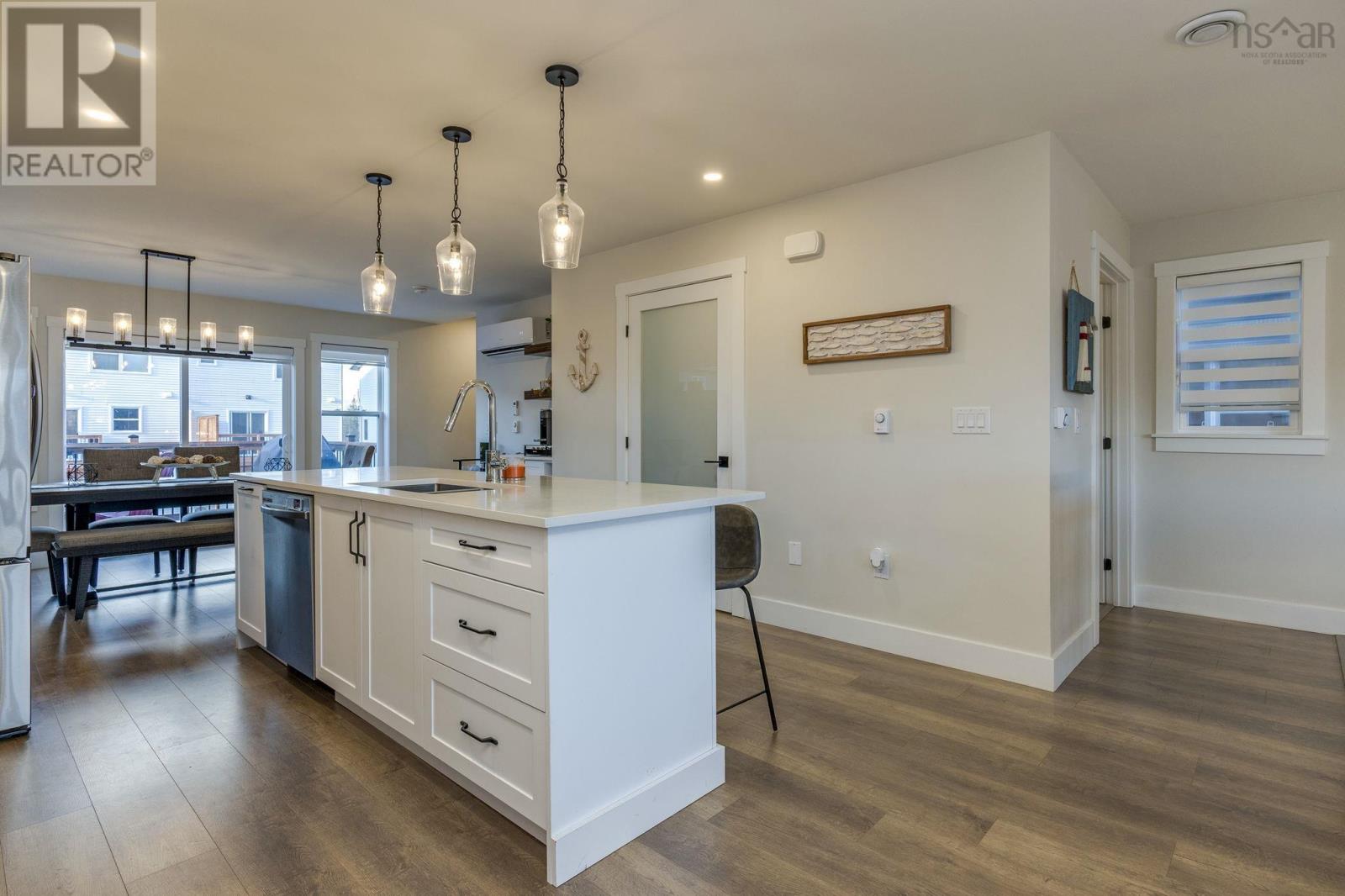 Property 8 of 50 of 39 Sam Crescent