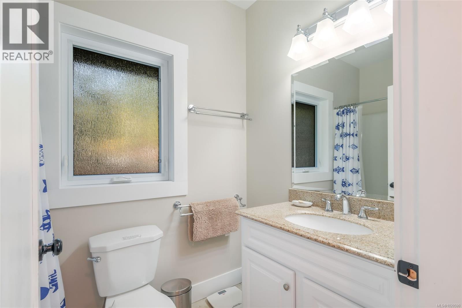 6373 Salal Rd, Port Alberni