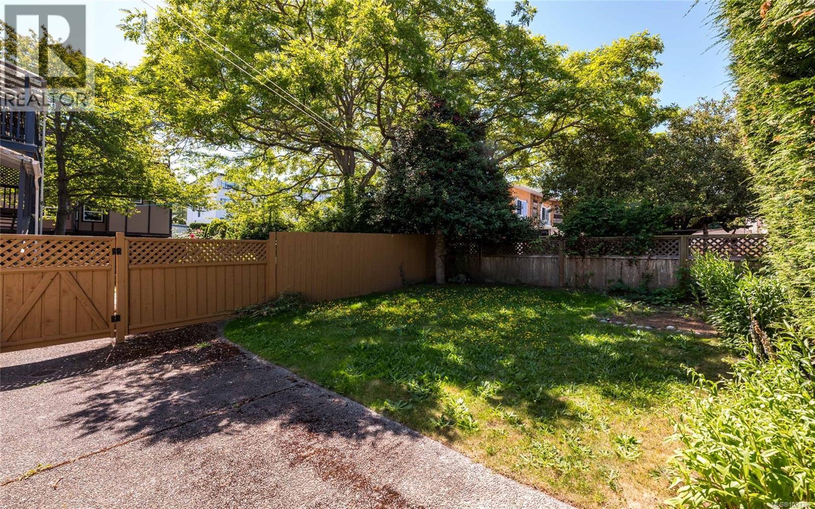 257 Michigan St, Victoria