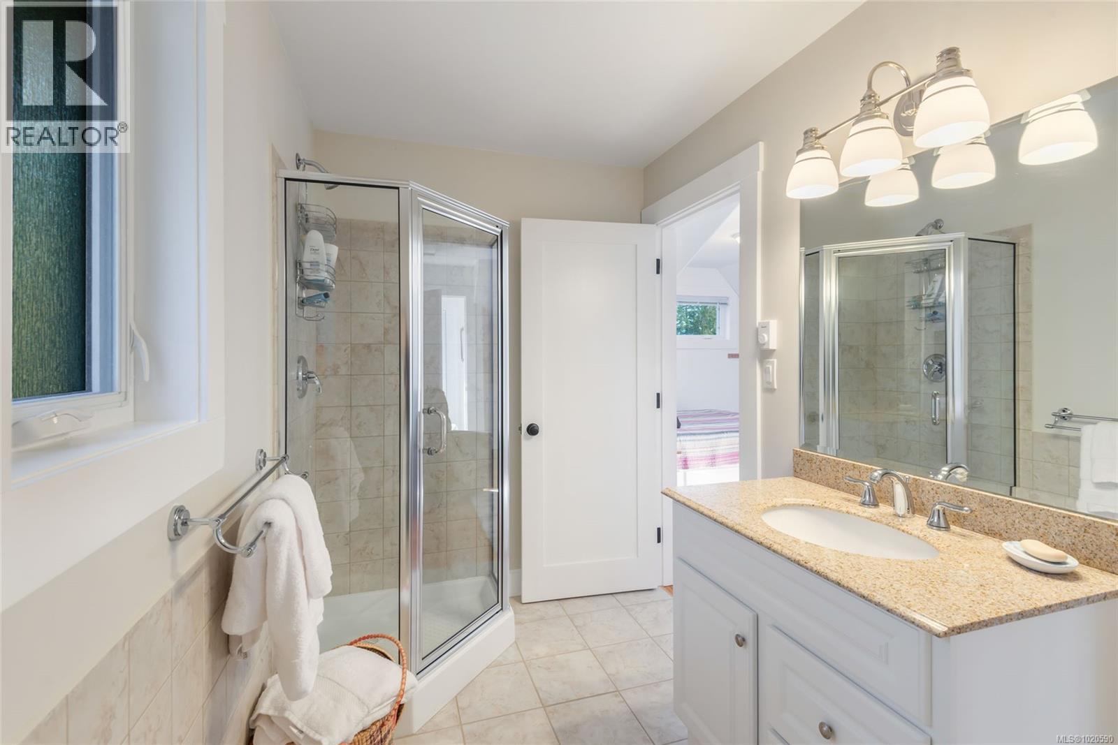 6373 Salal Rd, Port Alberni