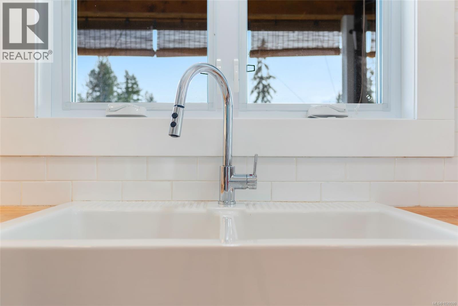 6373 Salal Rd, Port Alberni