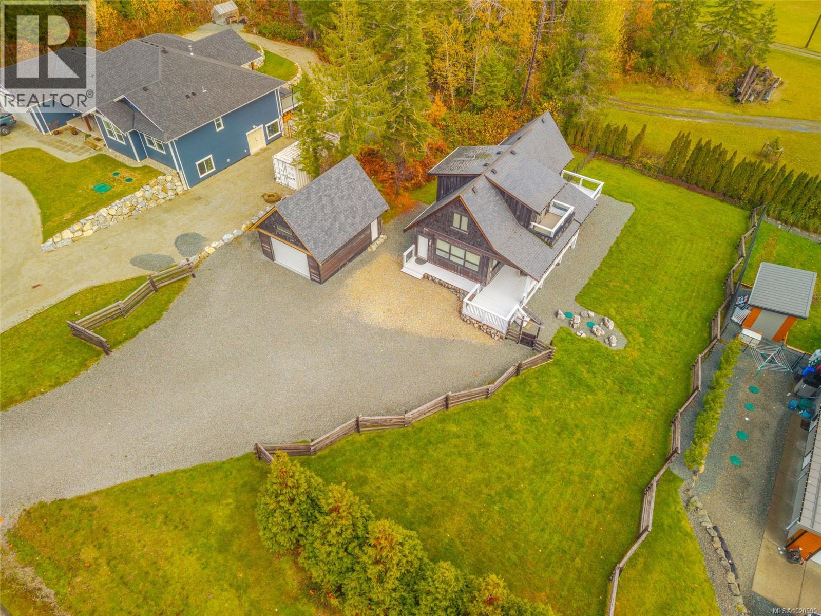 6373 Salal Rd - 66