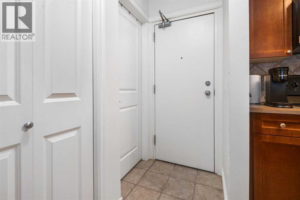 Single Family House for Sale in    Avenue NE Crescent Heights Calgary 