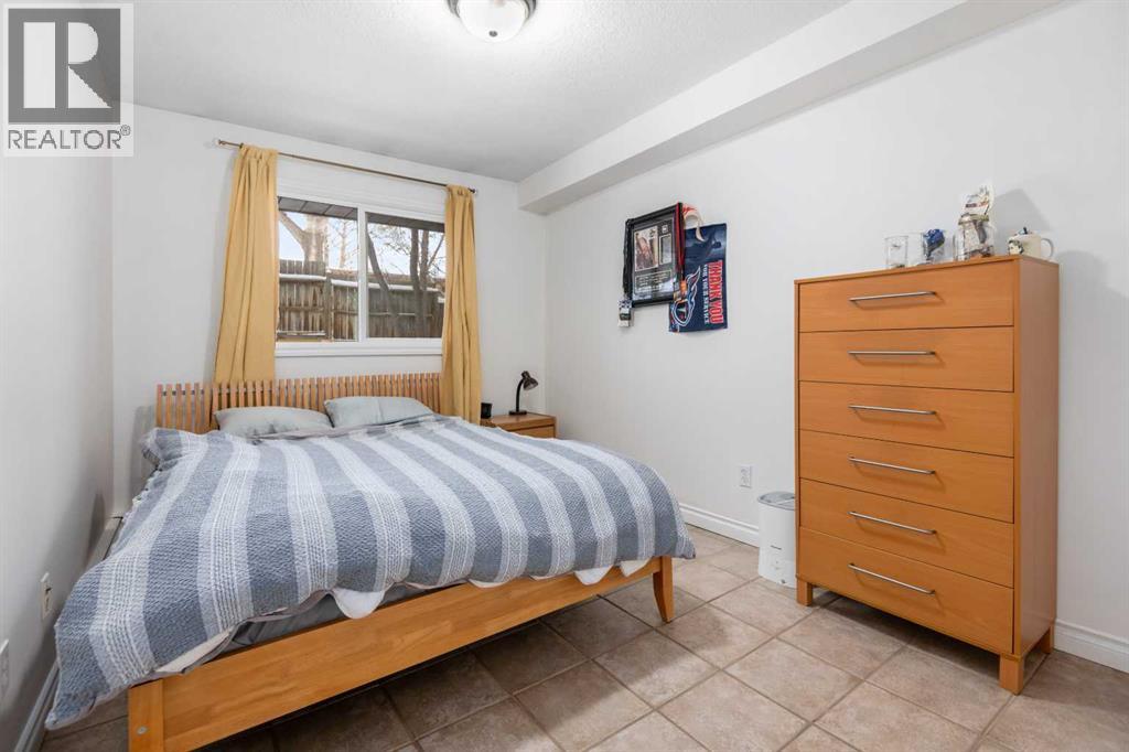 Single Family House for Sale in    Avenue NE Crescent Heights Calgary 