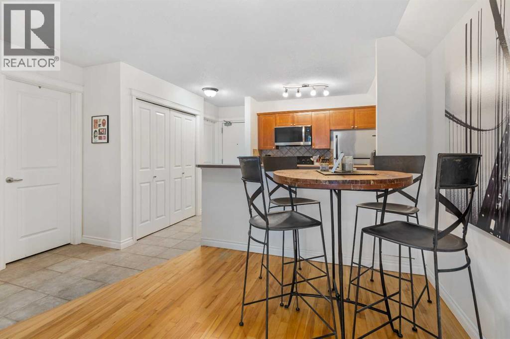 Single Family House for Sale in    Avenue NE Crescent Heights Calgary 