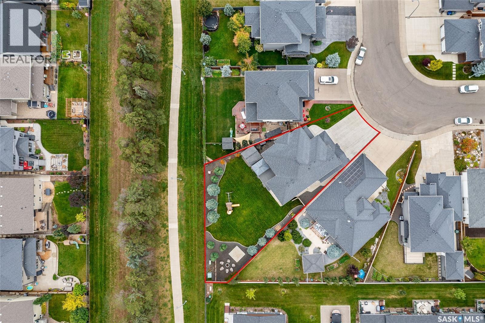 Single Family House 2 Level for Sale in  Atton CRESCENT Saskatoon 