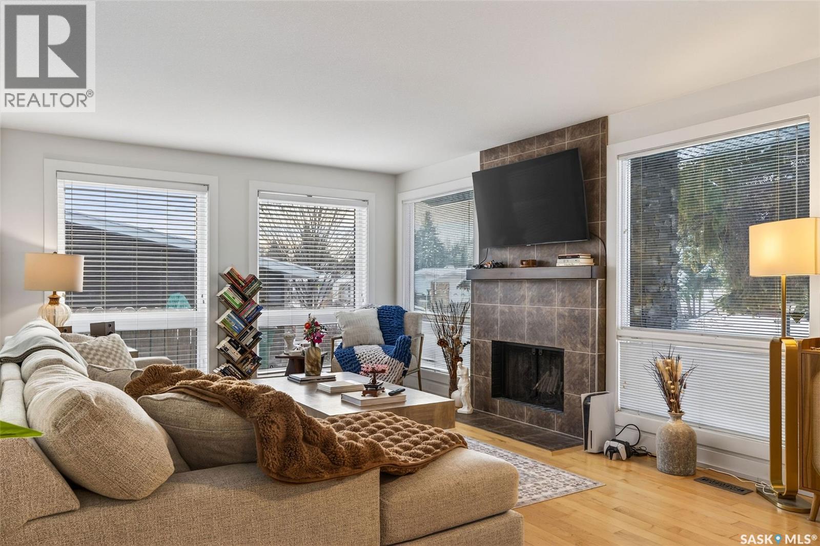 Single Family House Bungalow for Sale in  Tennant WAY Saskatoon 