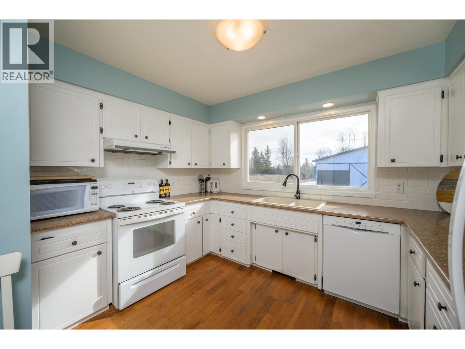 5503 CRANBROOK HILL ROAD, Prince George