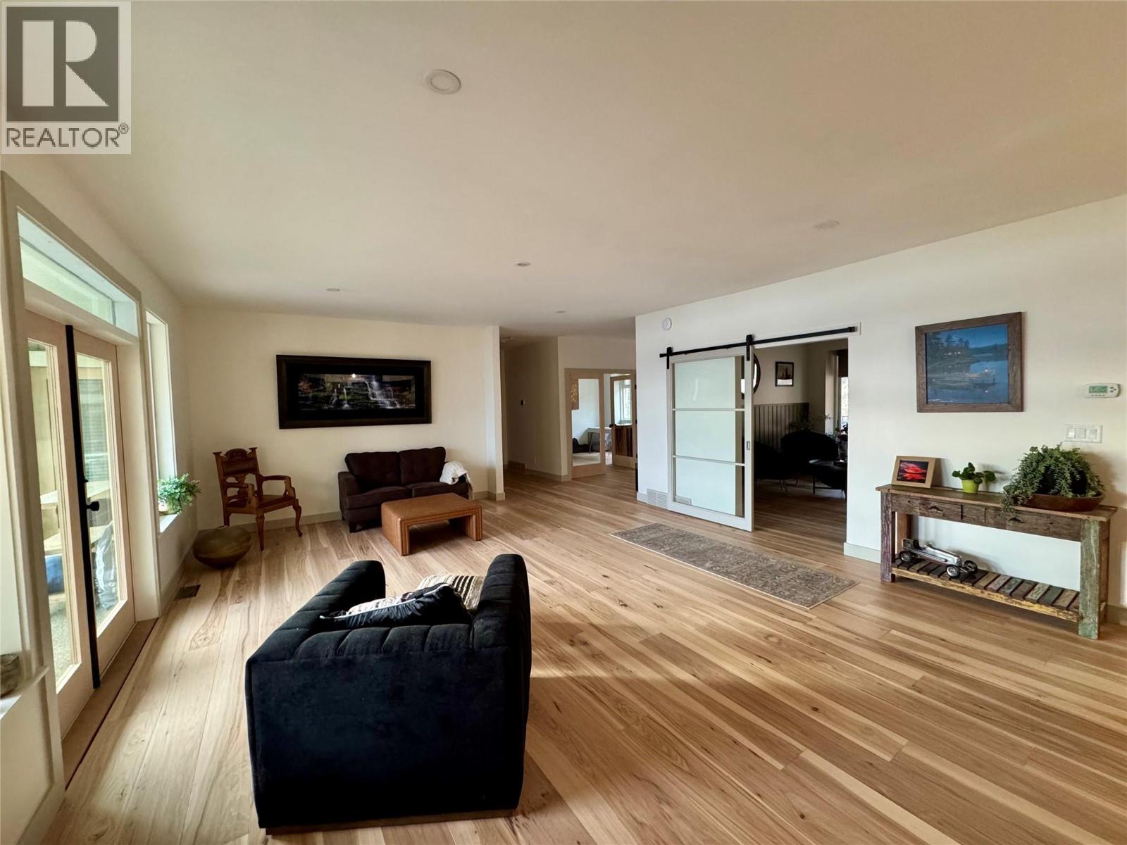  4465 Squilax-Anglemont Road, Scotch Creek